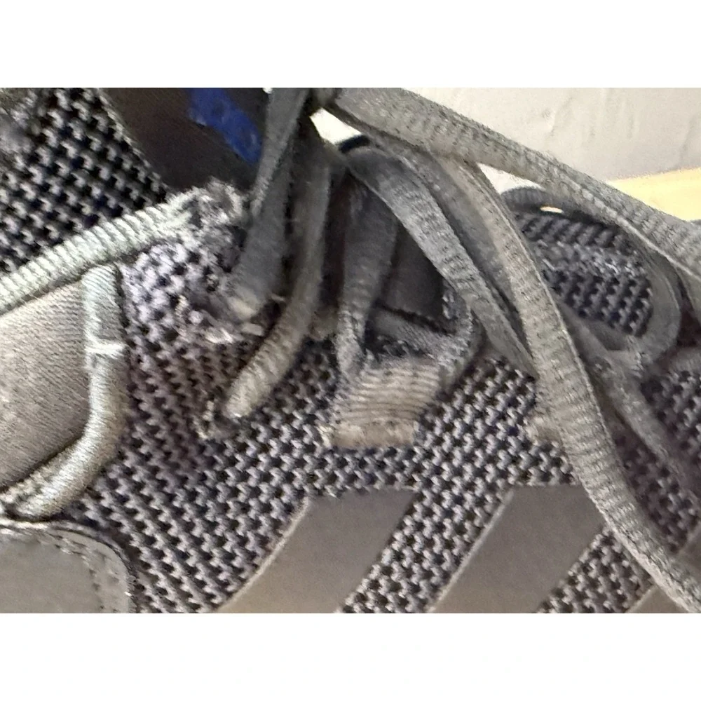 Adidas Men's Size 11 Gray Street‎ Check Basketball Sneakers EE9668 GUC